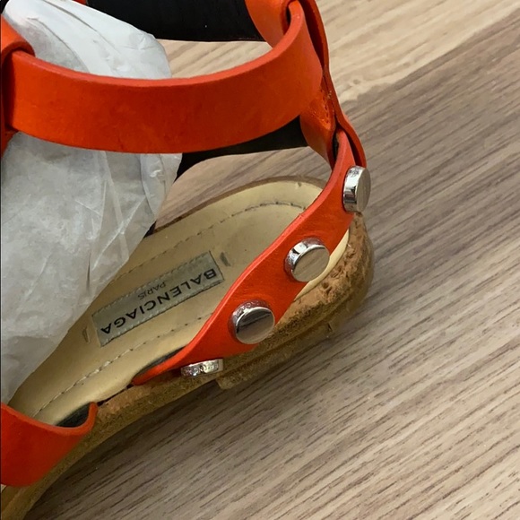 Balenciaga red gladiator sandals - Picture 4 of 6